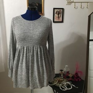 Gray babydoll maternity top